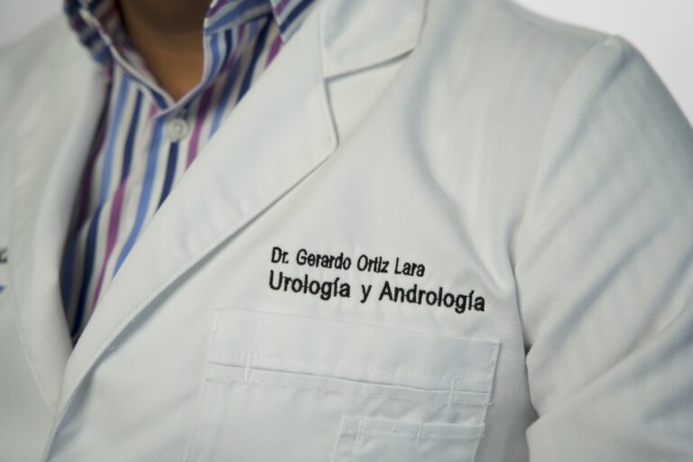 El Dr. Gerardo Ortiz ha posicionado al Centro Andrológico como una clínica líder en salud masculina y comunicación médica empática.